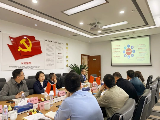 0413 成都大运会执委会法务部王万俊书记一行莅临本所开展调研320.png
